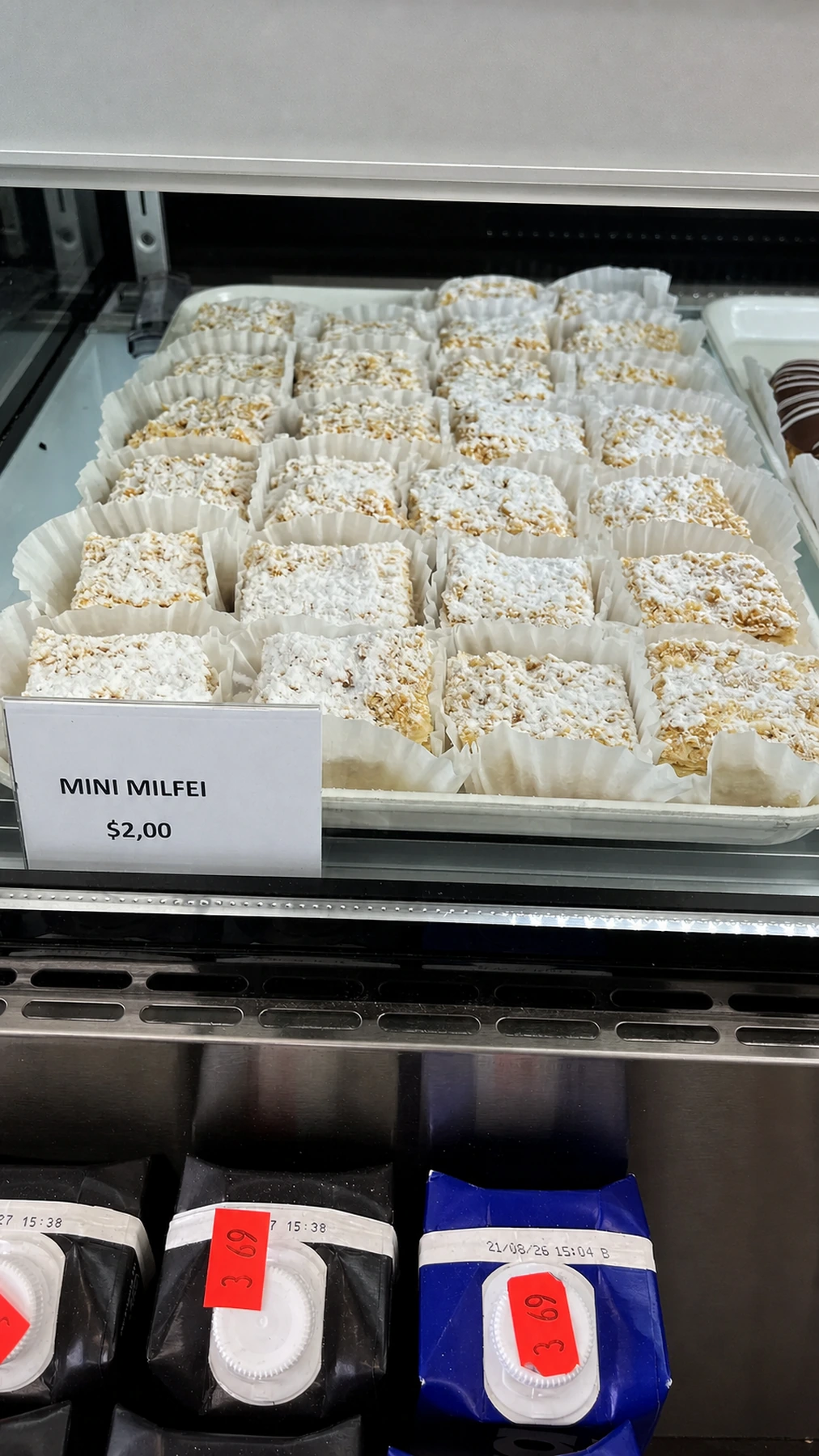 Mini mille-feuille pastries in paper cups